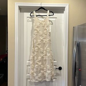 LIKE NEW En Saison XS Reese Cream Tie-Shoulder Floral Maxi Dress